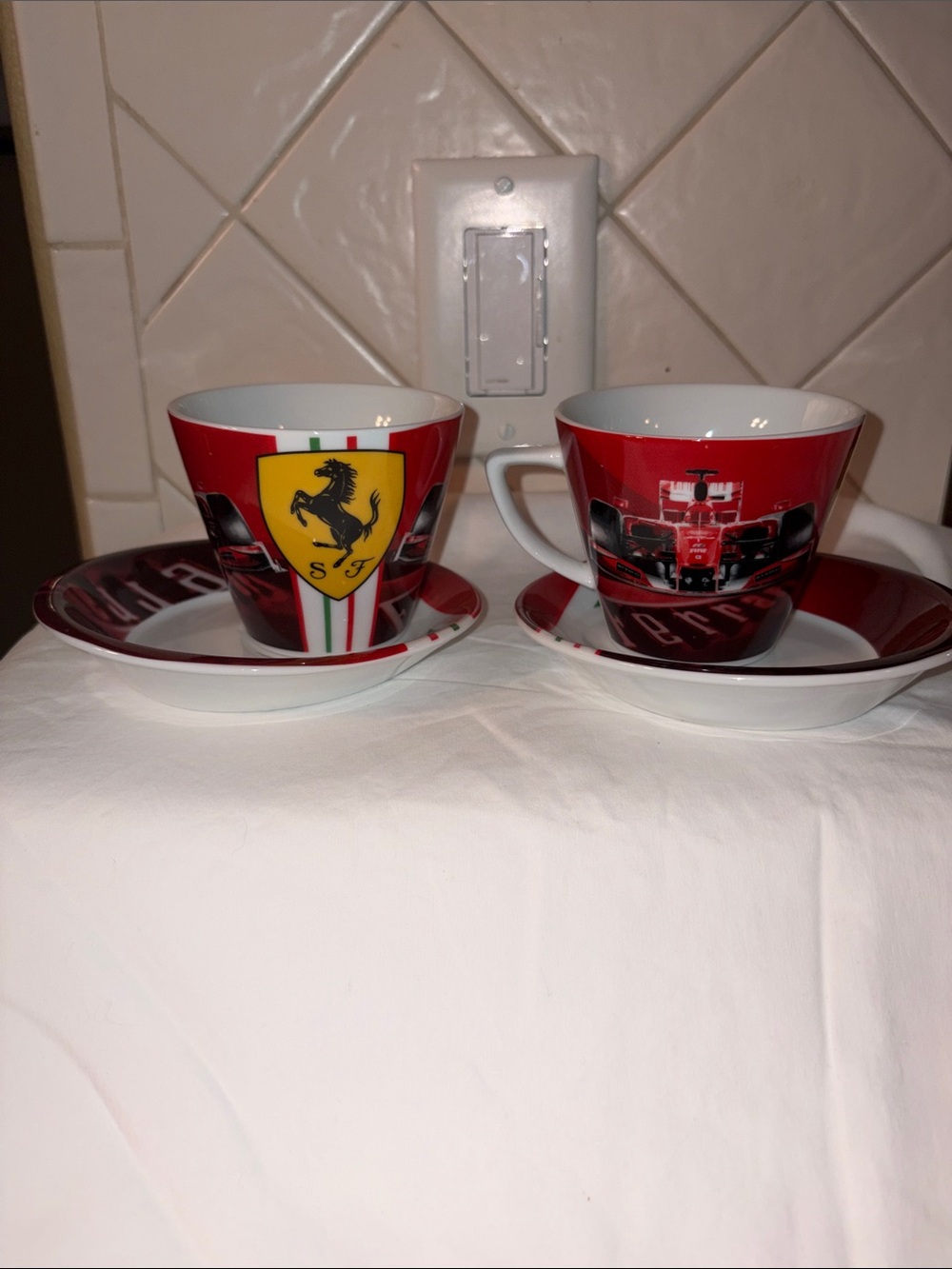 HTF NWOB set of 2 Ferrari cappuccino Cups and Saucers